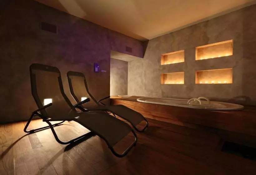 B&b The Patio Houses