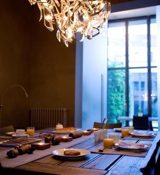 B&b The Patio Houses