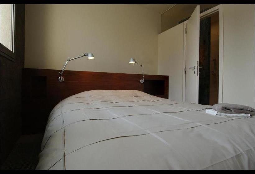 B&b The Patio Houses