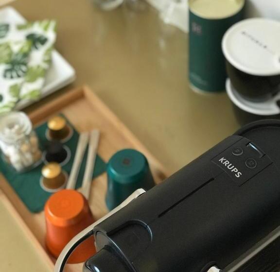 B&b Yellow Submarine