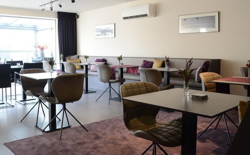 مبيت وإفطار Abalona Hotel & Apartments