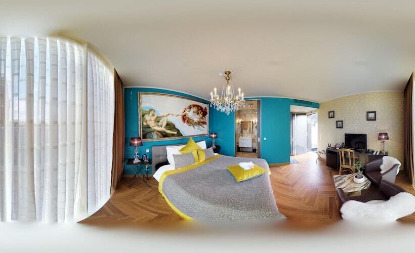 ベッドアンドブレックファースト Art Of Dreams Deluxe 4 Stars