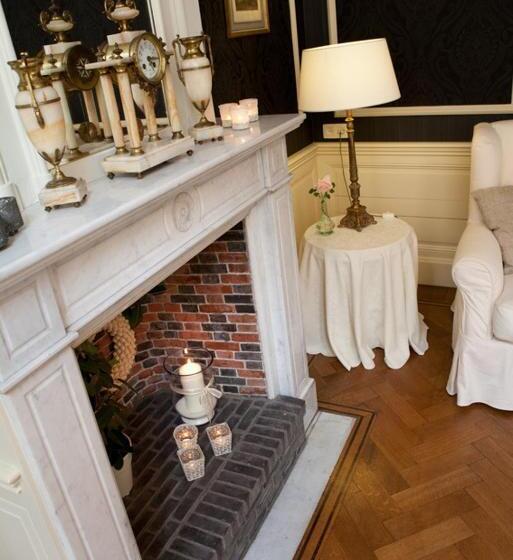 تختخواب و صبحانه La Porte Cochère