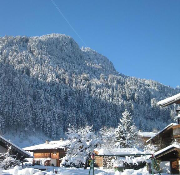 تختخواب و صبحانه Malernhof