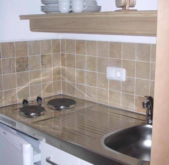 تختخواب و صبحانه Malernhof