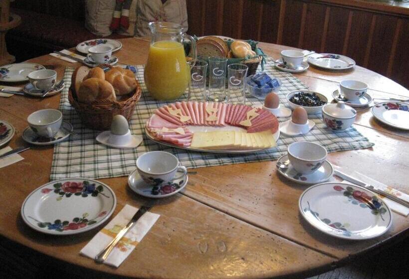 تختخواب و صبحانه Malernhof