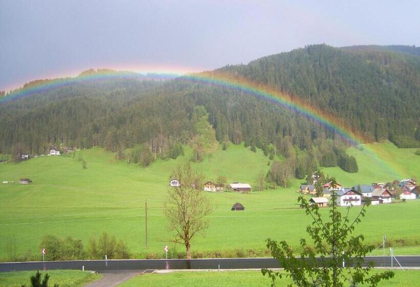 ベッドアンドブレックファースト Privatpension Gosaukammblick