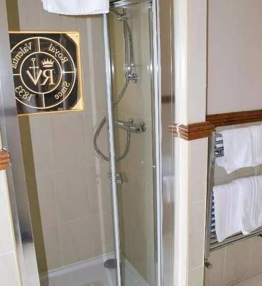 Aamiaismajoitus (B&B) Royal Valentia