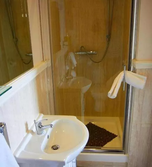 Aamiaismajoitus (B&B) Royal Valentia