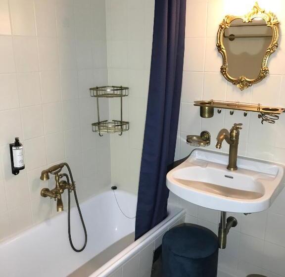 تختخواب و صبحانه Villa Oxa Boutique Design