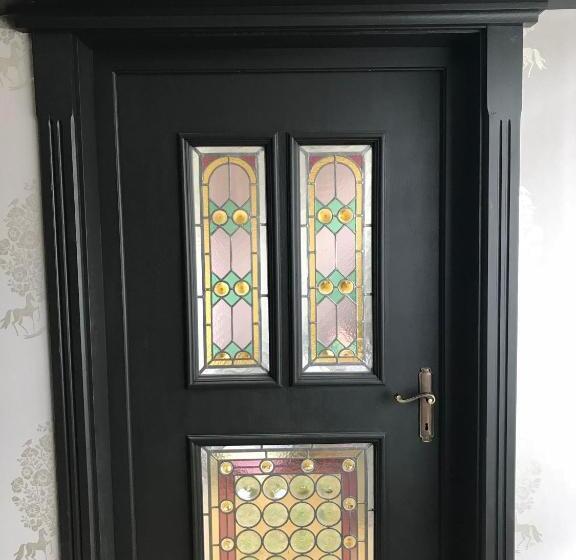 تختخواب و صبحانه Villa Oxa Boutique Design