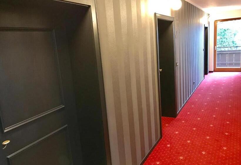 تختخواب و صبحانه Villa Oxa Boutique Design