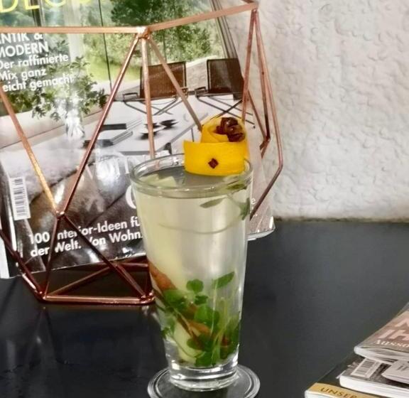 تختخواب و صبحانه Villa Oxa Boutique Design