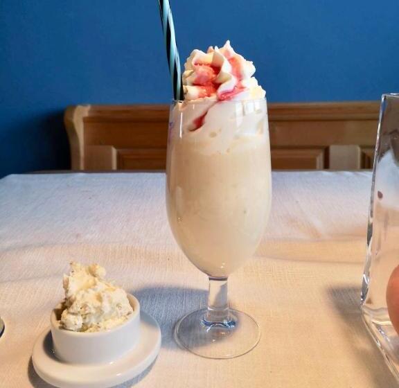 تختخواب و صبحانه Villa Oxa Boutique Design