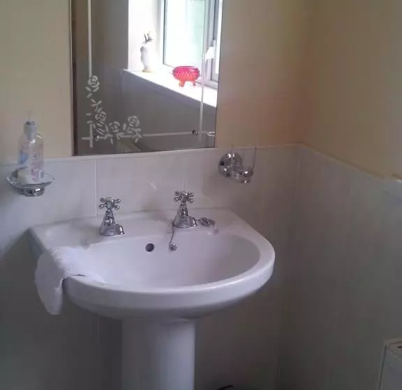 Buille Toll B&b