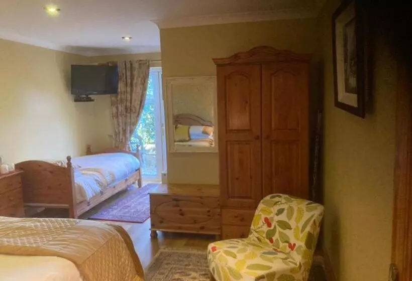 Evergreen Bed & Breakfast