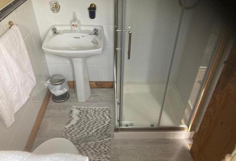 Evergreen Bed & Breakfast