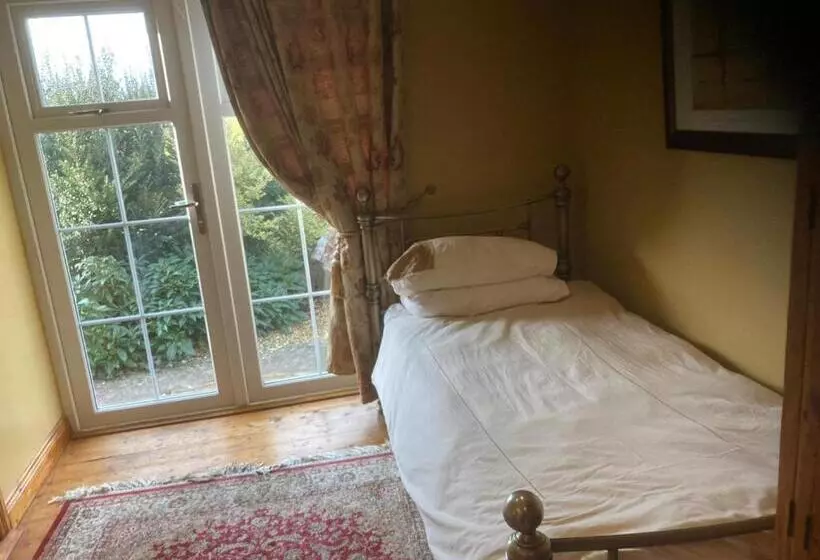 Evergreen Bed & Breakfast