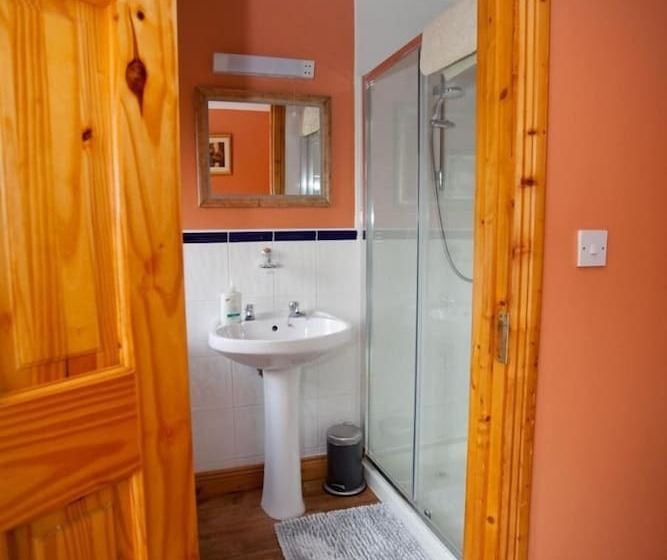 Evergreen Bed & Breakfast