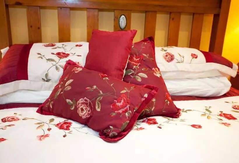 Evergreen Bed & Breakfast