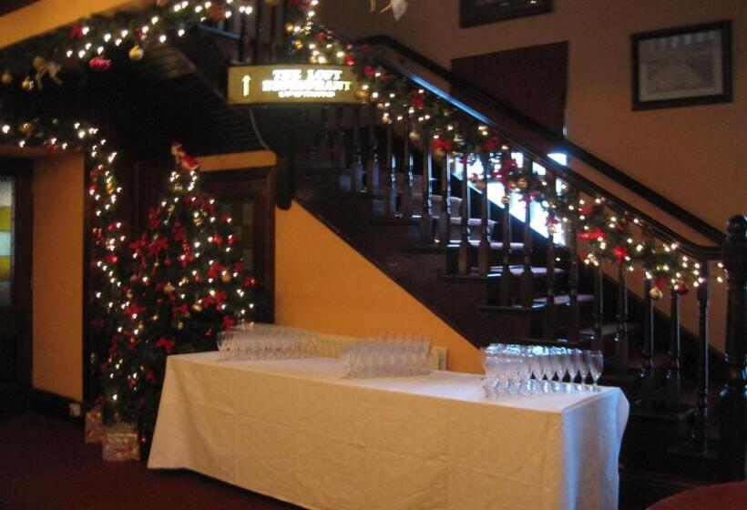 Hotel Ashbourne House