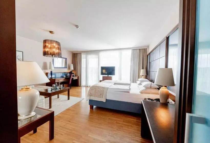 ホテル Avita Resort Bad Tatzmannsdorf