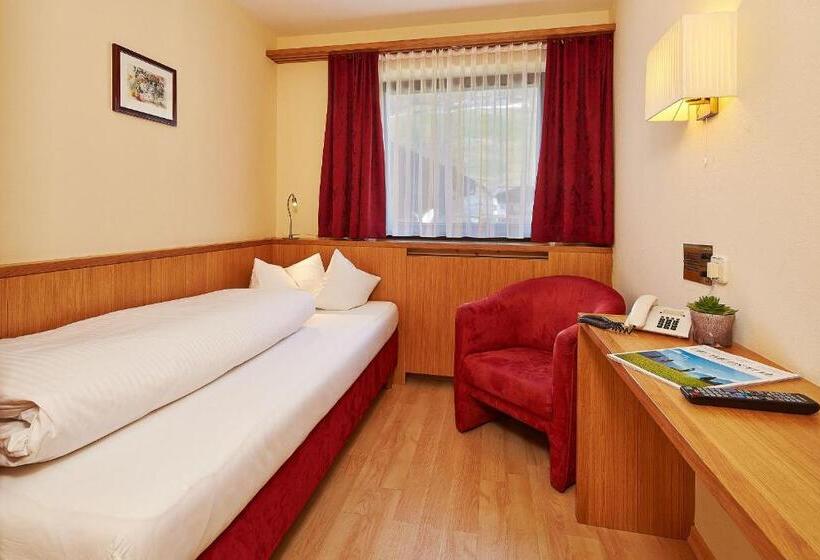 فندق Garni Maria Theresia