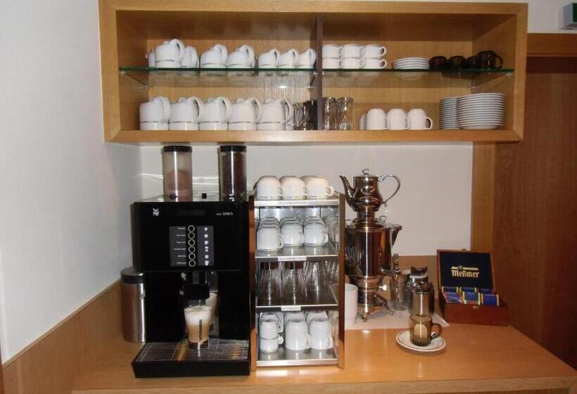 فندق Garni Maria Theresia