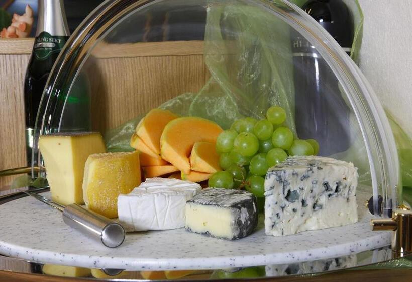 فندق Garni Maria Theresia