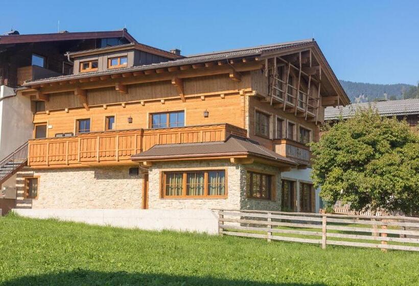 ホテル Garni Ransburgerhof