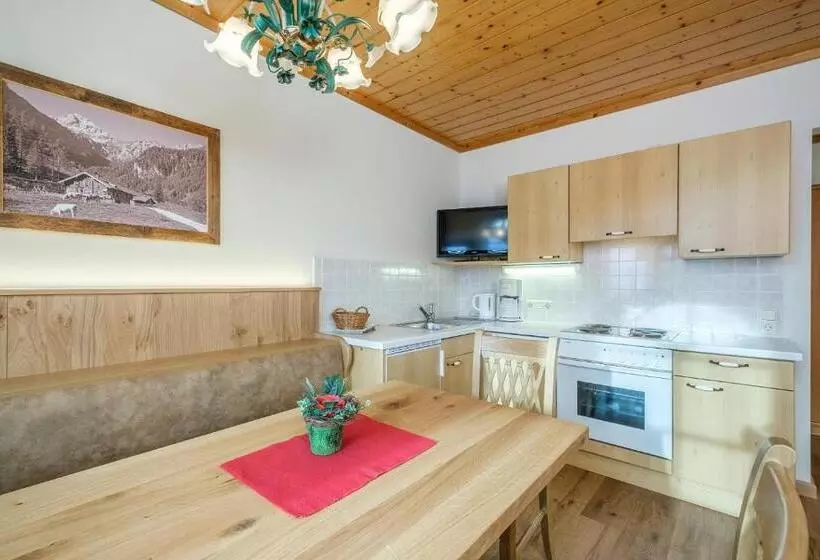 Hotelli Garni Ransburgerhof