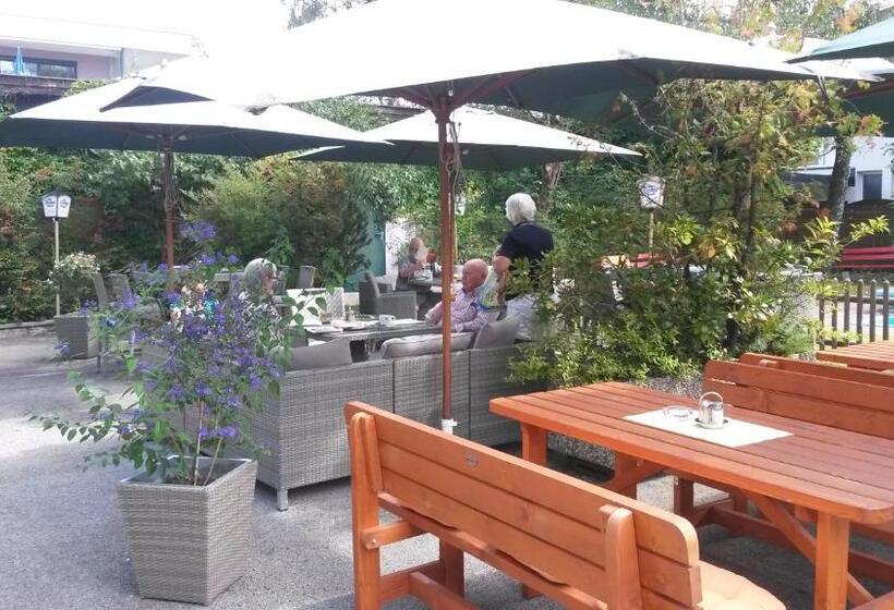 בית מלון כפרי Linde