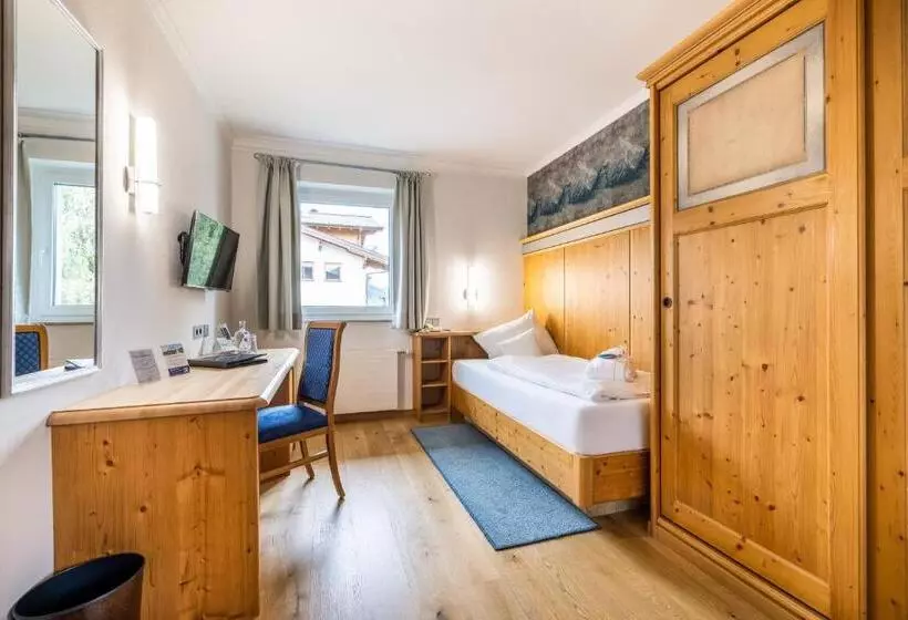 Schlosshotel Lacknerhof