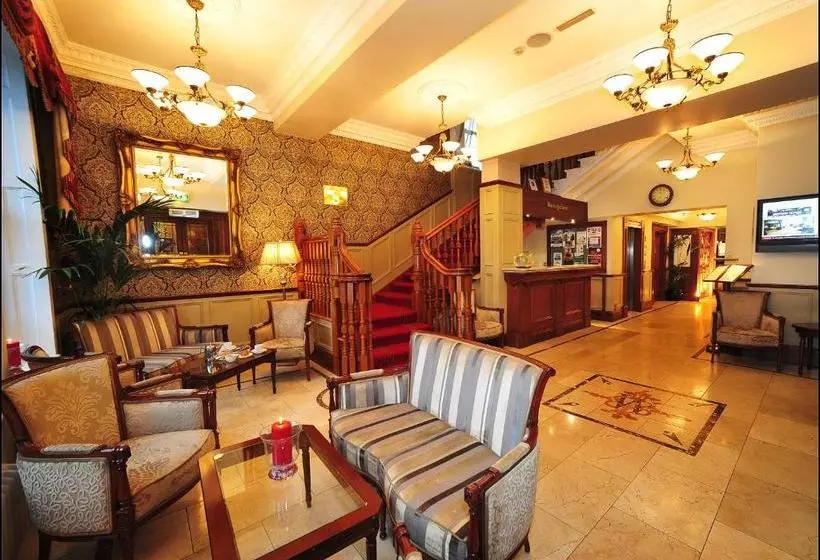Hotel Westenra Arms