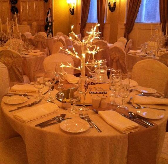 Отель Westenra Arms