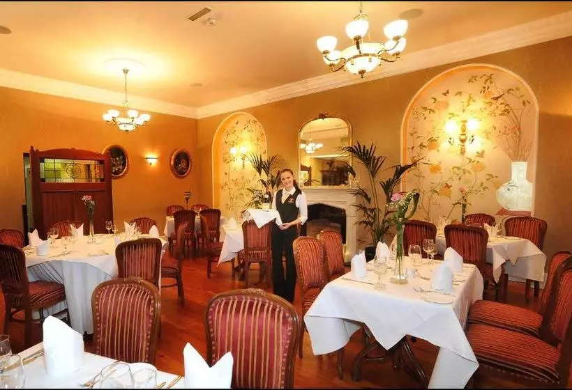 Hotel Westenra Arms
