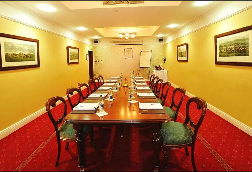 Отель Westenra Arms