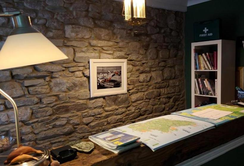 Kilcommon Lodge Holiday Hostel