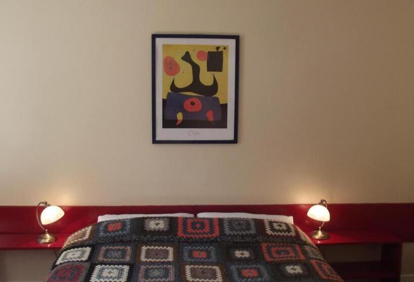 Kilcommon Lodge Holiday Hostel