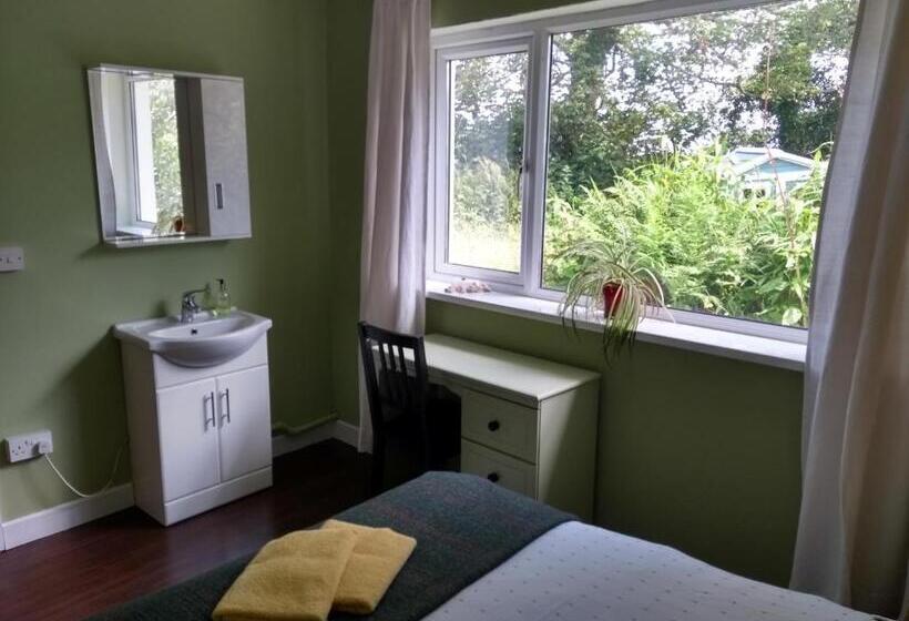 Kilcommon Lodge Holiday Hostel