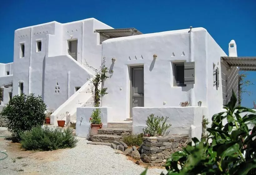 Aeraki Villas