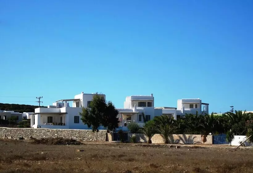 Aeraki Villas
