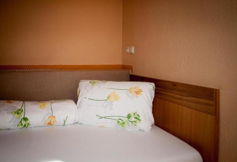 민박 Pension Handle