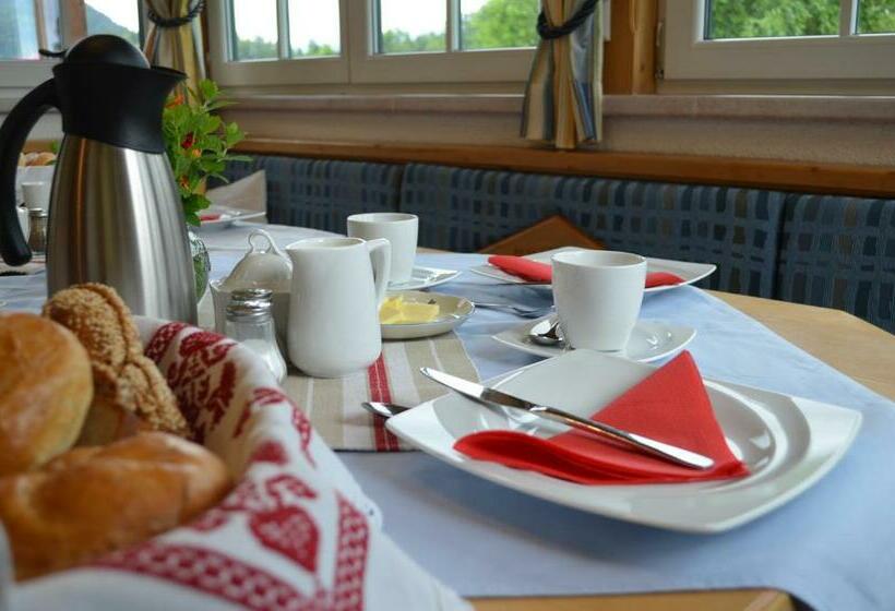 ベッドアンドブレックファースト Hochegg