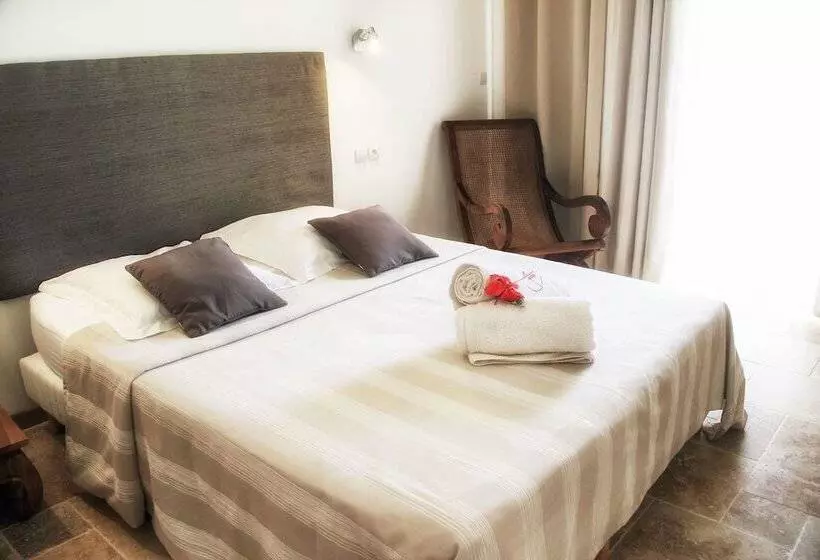 تختخواب و صبحانه Villa Morgane