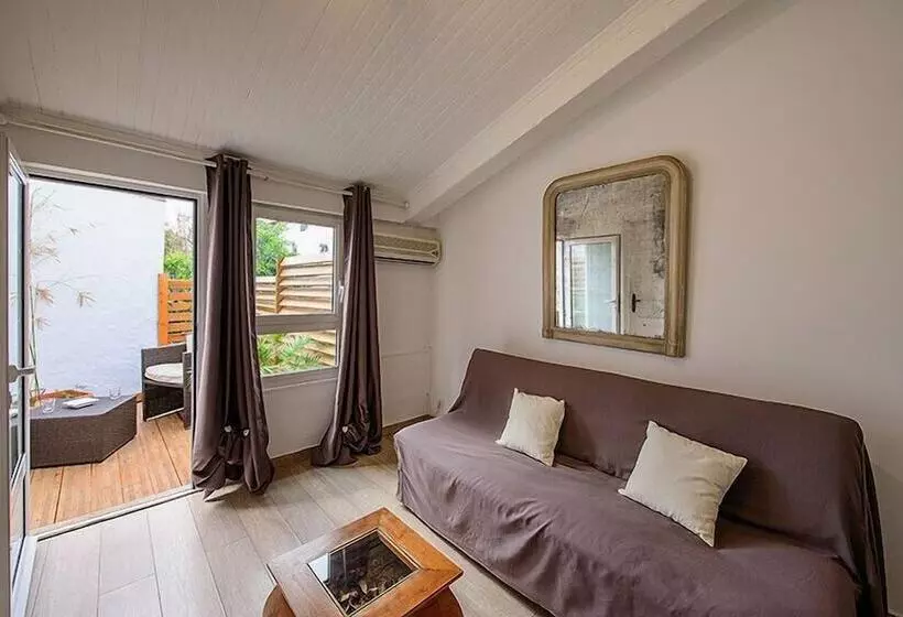 تختخواب و صبحانه Villa Morgane
