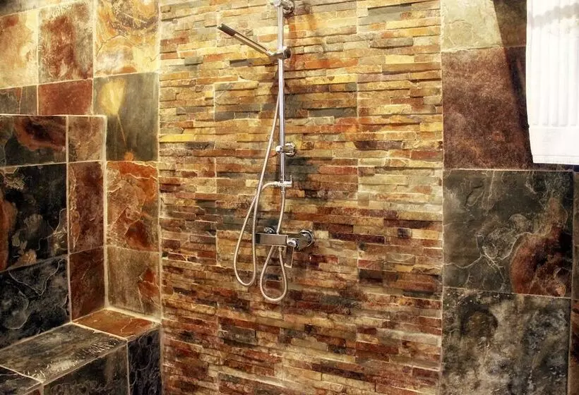 تختخواب و صبحانه Villa Morgane