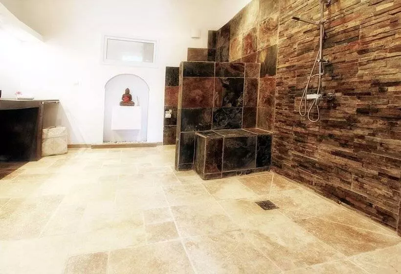 تختخواب و صبحانه Villa Morgane