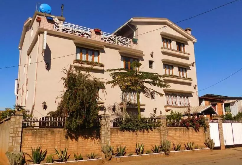هتل Antsirabe