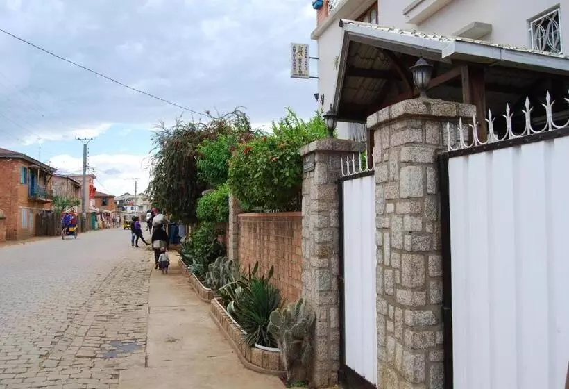 هتل Antsirabe